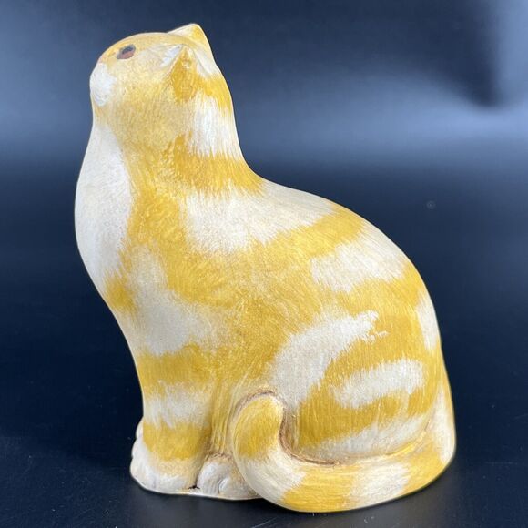 Vintage 1989 Artisans Cat Chalk Ware Figurines Folk Art Unique Designs Set 2 - Picture 4 of 16